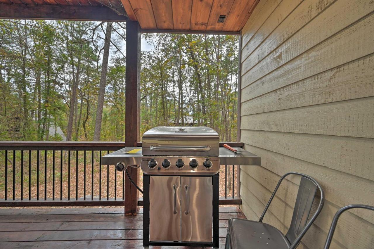 Tudor-Style Broken Bow Cottage With Hot Tub And Decks! Stephens Gap 외부 사진