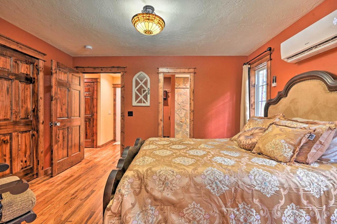 Tudor-Style Broken Bow Cottage With Hot Tub And Decks! Stephens Gap 외부 사진