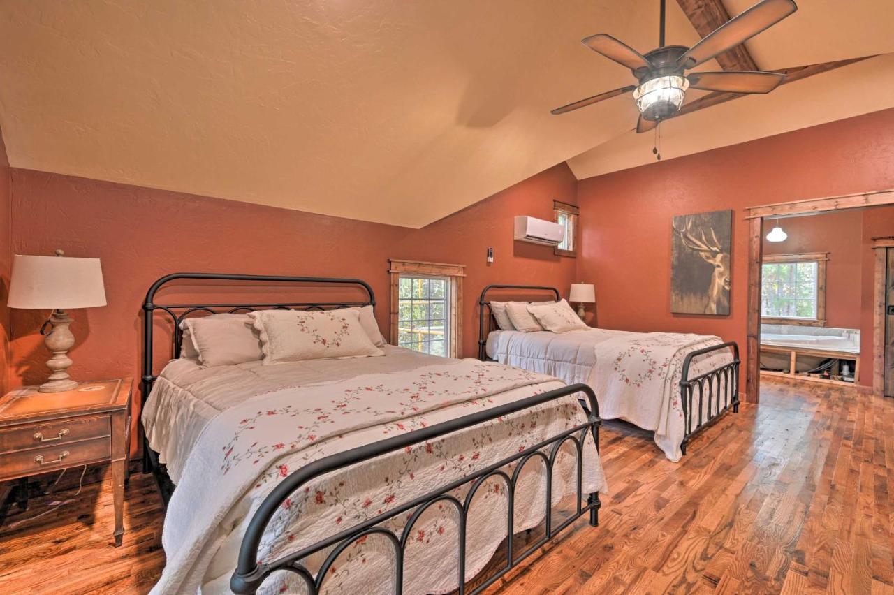 Tudor-Style Broken Bow Cottage With Hot Tub And Decks! Stephens Gap 외부 사진