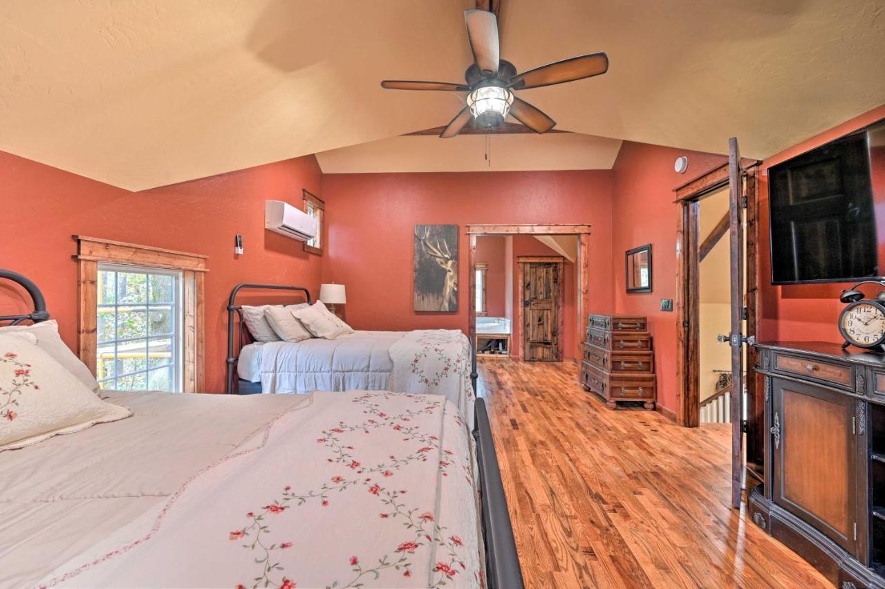 Tudor-Style Broken Bow Cottage With Hot Tub And Decks! Stephens Gap 외부 사진